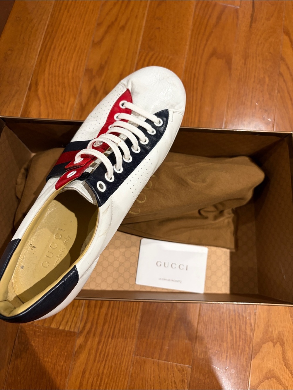 Gucci White Leather Sneaker with Red & Navy Stripe Detail